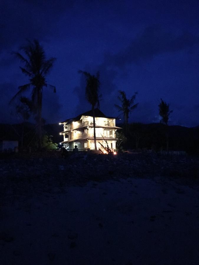 Hotel The Tree House Sumbawa Huu Esterno foto